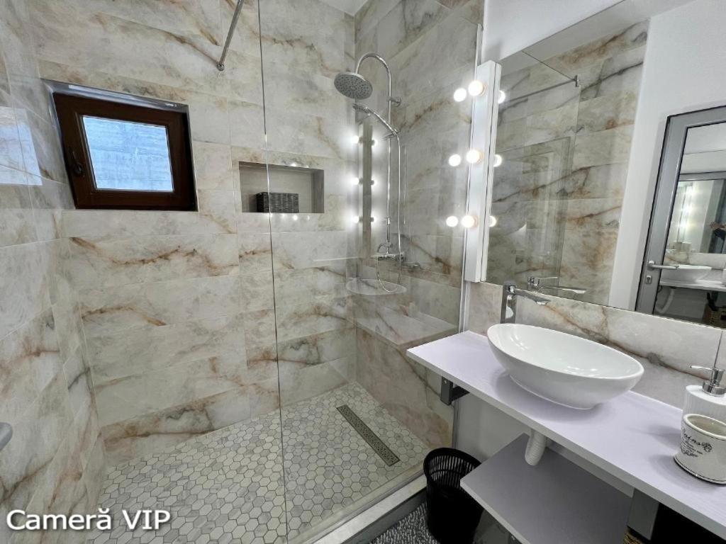 Colibiţa Casa Eden - Apartamente Langa Lac מראה חיצוני תמונה